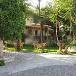 Ionian Paradise * Nydri (Lefkada)