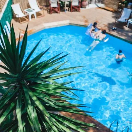 Ionian Paradise نيدري