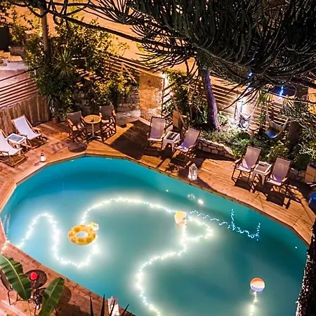 Ionian Paradise شقة *