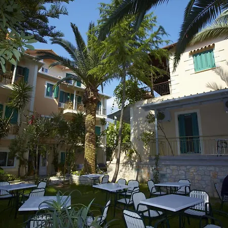 Ionian Paradise * Nydri (Lefkada)