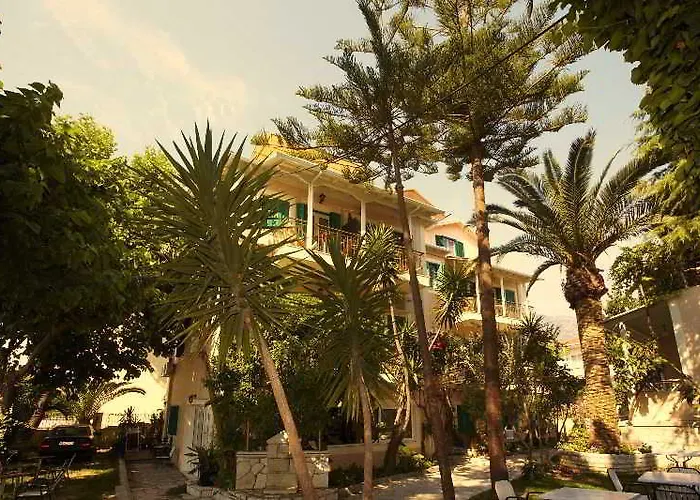 Ionian Paradise نيدري